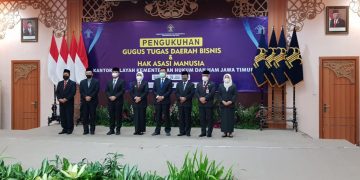 Kanwil Kemenkumham Jatim dan Pemprov Jatim Kukuhkan Tim Gugus Tugas