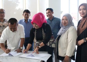 Gandeng STIKOSA-AWS, PWI Jatim Fasilitasi Pendidikan S1 bagi Wartawan