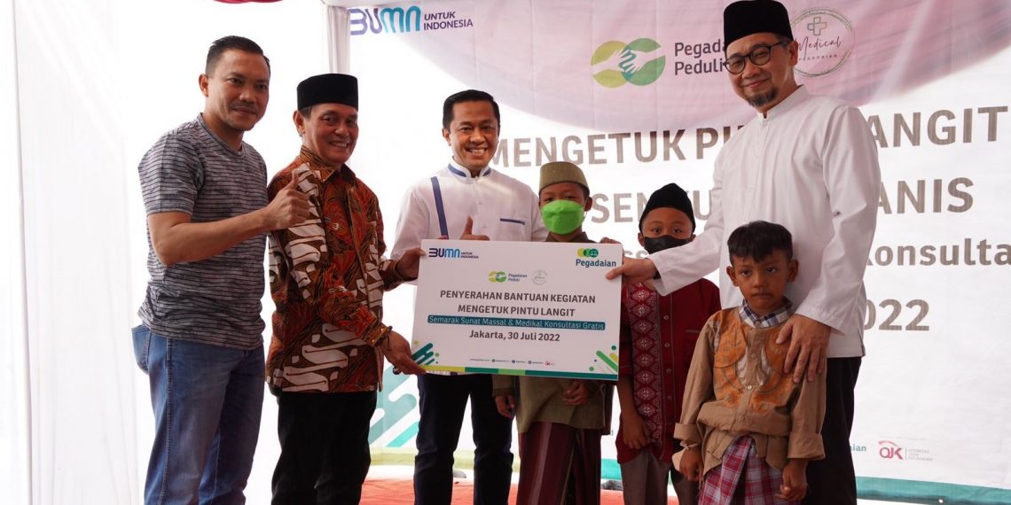 Momentum Tahun Baru Islam, Pegadaian Gelar Khitan Massal