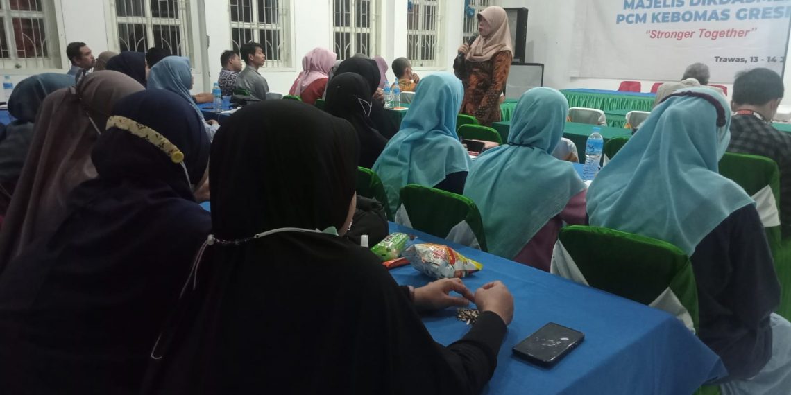 Majelis Dikdasmen Kebomas Bakar Semangat Guru lewat ‘Teacher’s Gathering’