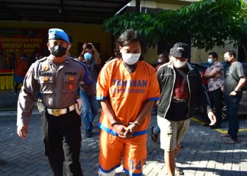 Polresta Sidoarjo Ringkus Pelaku Pembunuhan Pria di Teras Mushala