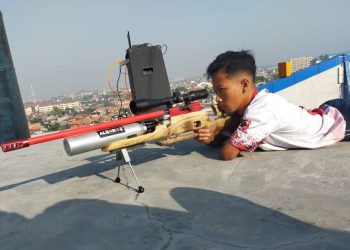 MPLS SMAMITA Dibuka Dengan Tembakan Balon Oleh Atlet Menembak Porprov Jatim VII – 2022