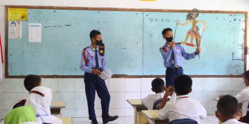 SMP PGRI 1 Buduran Tanamkan Karakter Siswa Melalui Pembelajaran Seni Budaya