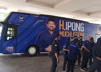Serius Hadapi Pileg 2024, H. Ipong Sediakan Layanan Bus Gratis Untuk Warga Surabaya dan Sidoarjo