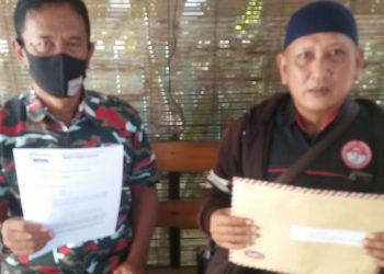 Diduga Gunakan Gelar S1 Abal-abal, Kades Karangbong Dilaporkan Ke Kejaksaan
