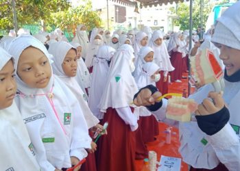 Kepala Dinas Pendidikan Sidoarjo Serukan Gerakan Sikat Gigi Seluruh Pelajar