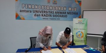 Penandatangan Kerjasama MoU Universitas Anwar Medika Dengan Kadin, Terkait Memperkuat Pendidikan Sidoarjo