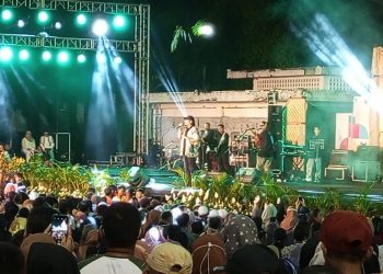 Noe Letto Ramaikan Festival UKM Pesantren di Banyuwangi