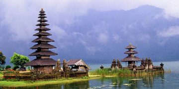 Suka Liburan? Berikut 5 Etika Berwisata yang Perlu Diketahui