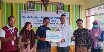 Smelting Bantu Biaya Pendidikan Anak Pasien Tuberkulosis