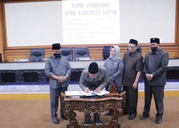 Pendapatan Gresik Naik Rp 233 Miliar, Bupati Jadikan  Stimulus Perbaikan Ekonomi Masyarakat
