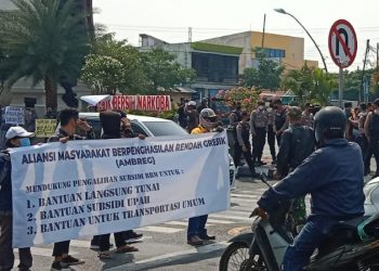 Gelar Aksi Demo, Ambreg Tuntut Subsidi BBM Tepat Sasaran