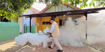 Warga Larangan Wadul Terserang DBD, BHS Langsung Gelar Fogging