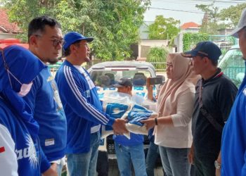 Peduli Korban Putting Beliung, H Khulaim Beri Bantuan 300 Paket Sembako