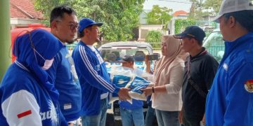 Peduli Korban Putting Beliung, H Khulaim Beri Bantuan 300 Paket Sembako