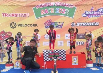 SMP Sepuluh Nopember-KHPS Kolaborasi Selenggarakan Pushbike Sidoarjo Race 2022