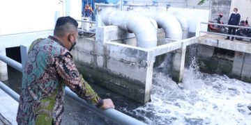 Sidak Rumah Pompa Air Pengendali Banjir, Bupati Yani Justru Dapati Tumpukan Sampah