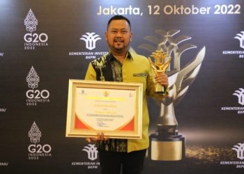 Gresik Raih Anugerah Layanan Investasi Terbaik Se-Indonesia