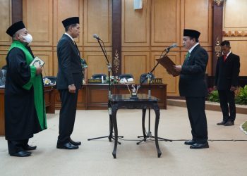 Gantikan Ali Sucipto, Thoriqul Huda Dilantik Sebagai Anggota DPRD Sidoarjo