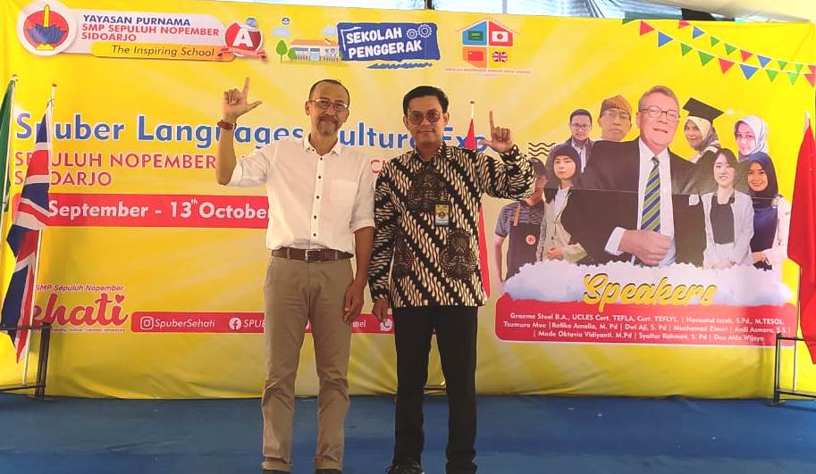 SMP Sepuluh Nopember Gelar Spuber Language Culture Expo 2022