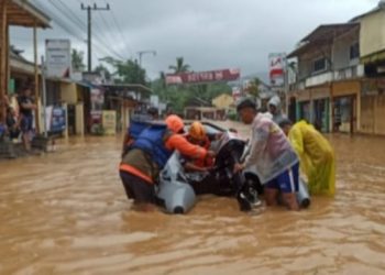 Banjir Bandang dan Longsor Terjang Malang-Blitar