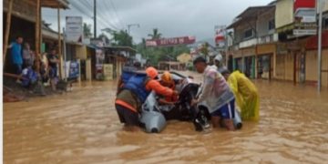 Banjir Bandang dan Longsor Terjang Malang-Blitar