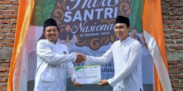 SMK YPM 8 Peringati HSN Dengan Peduli Lingkungan Hingga Baksos Korban Bencana Alam