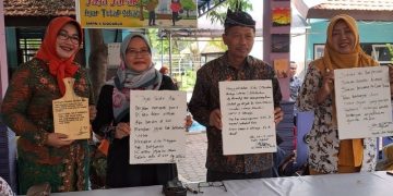 SMPN 4 Sidoarjo ‘Kobarkan Karya Jadilah Luar Biasa’ Melalui Gerakan Literasi Menulis