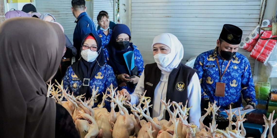 Kendalikan Inflasi, Pemprov Jatim-Pemkab Gresik Geber Operasi Pasar