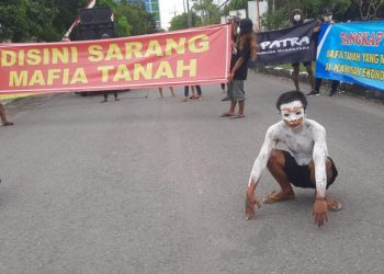 Lagi, Unjuk Rasa Desak Kepala ATR/BPN Gresik Dicopot dan Basmi Praktik Mafia Tanah