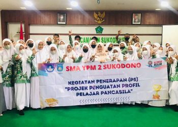 Kembangkan Jiwa Demokrasi Siswa SMA YPM 2 Lakukan Studi Onservasi ke Kecamatan Sukodono