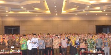 Bupati Gus Muhdlor Titip Kepada Seluruh Guru Untuk Membentuk Penguatan Karakter Siswanya