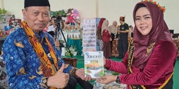 Aminatul Fauziah Guru SDN Gading Krembung Berbagi ‘Jejak Sang Penggerak’