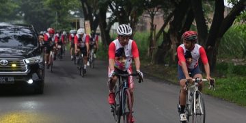 Gowes Bareng Seskab Pramono dan Sekjen PDIP Hasto,  Wawali Armuji Terkesan Ini
