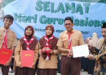 Singkirkan Ratusan Tim 32 Negara, Siswa MAN 1 Gresik Raih Prestasi Internasional Karya Ilmiah Remaja