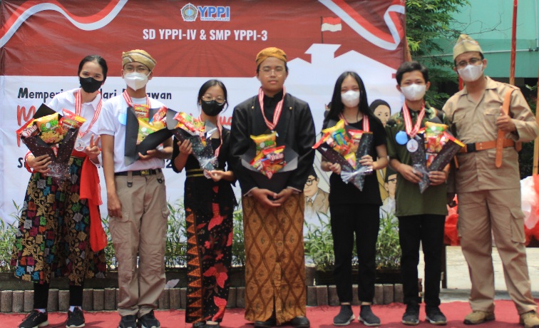 Peringati Hari Pahlawan YPPI School Surabaya Gelar Berbagai Macam Lomba