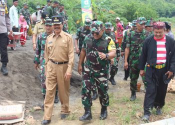 Tim Wasev Mabes TNI Kunjungi Lokasi TMMD Ke-115 Kodim 0826 Pamekasan