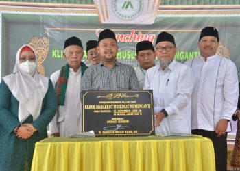 Di-Launching Bupati-Wakil Bupati, Warga Menganti, Gresik Punya Fasilitas Layanan Kesehatan Baru