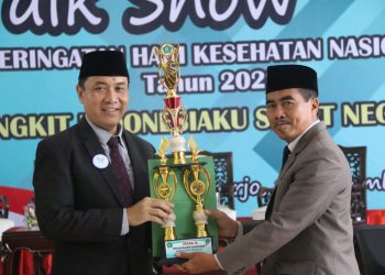 Peringati HKN ke 58 Pemkab Sidoarjo Beri 17 Penghargaan Lomba Bidang Kesehatan