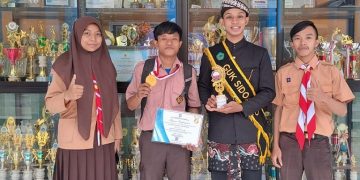 Siswa SMK Antartika 2 Sidoarjo Beramai-ramai Untuk Meraih Prestasi