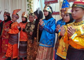 SDN Kedungpeluk 1 Ciptakan Nuansa Harmoni Nusantara Dalam Karya
