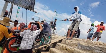 Daya Hidup di Pelabuhan Tanjung