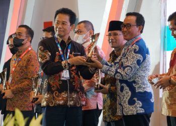 Hari Antikorupsi Sedunia, 12 Badan Publik Raih Penghargaan LHKPN 2022