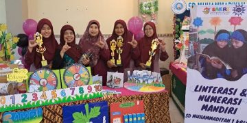 SD Muhammadiyah 1 Krian Borong Penghargaan Literasi-Numerasi