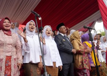 Khusnul Khotimah: Ibu adalah Madrasah Pertama Bagi Anak