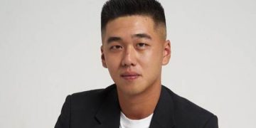 PN Surabaya Tunda Eksekusi Sementara, Billy Kuasa Hukum: Penghuni Tunjukkan SHM Asli