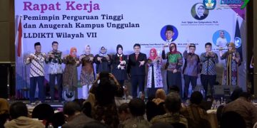 Akademi Farmasi Mitra Sehat Mandiri Sidoarjo Raih Penghargaan dari LLDIKTI
