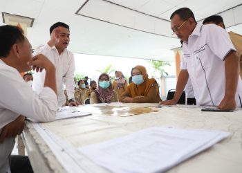 Terima Pengaduan Status Tanah, Wawali Armuji Gelar Koordinasi di Lapangan