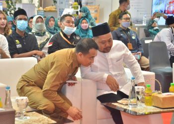 Bangkitkan Ekonomi Daerah, Pemkab Gresik Gandeng Perusahaan Gelar Pameran Industri dan UMKM