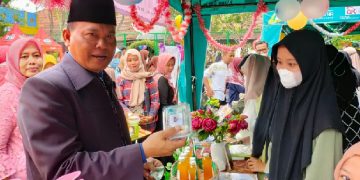 SMP Negeri 3 Candi Fasilitasi Siswanya Dengan Gelar  Market Day Gurita Bisnis